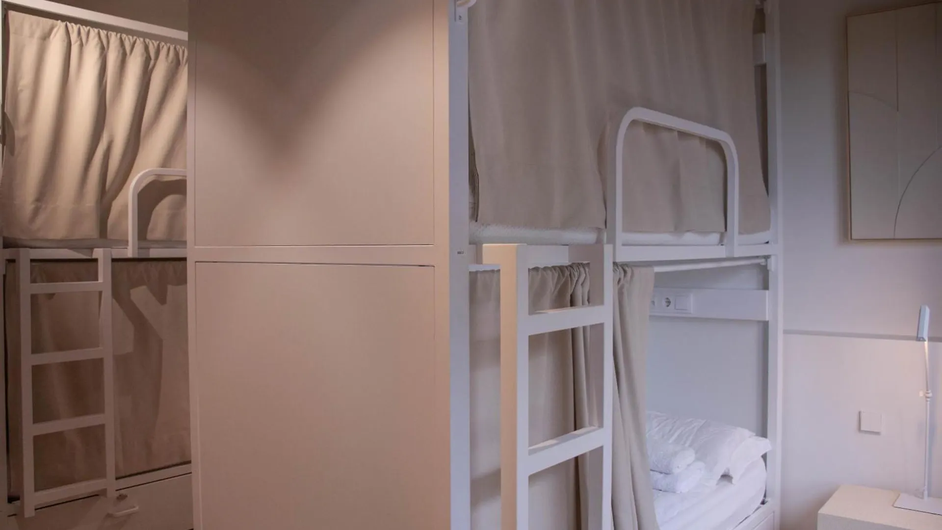 Circles House Coliving & Coworking Apartment Barcelona