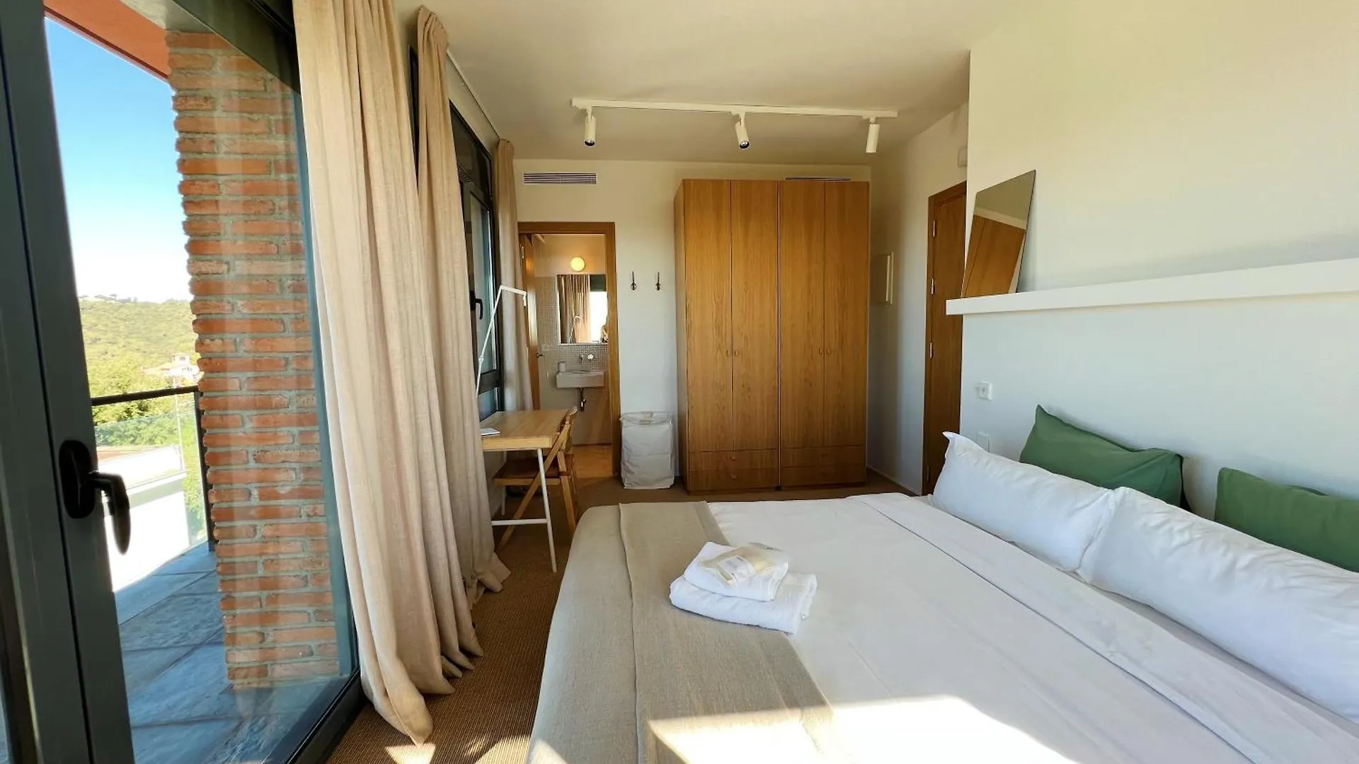 Circles House Coliving & Coworking Apartment Barcelona